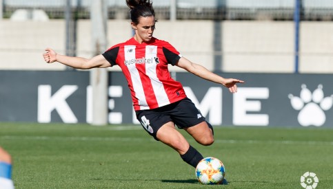 Meet Spain’s only deaf female pro footballer